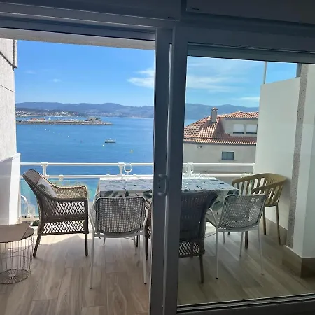 New On Playa Silgar, 2 Bedrooms, 2 Bathrooms, Garage * Санхенхо
