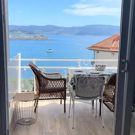 New On Playa Silgar, 2 Bedrooms, 2 Bathrooms, Garage Apartmán