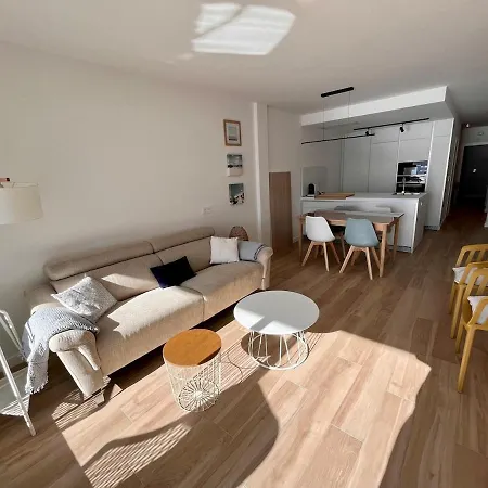 Apartmán New On Playa Silgar, 2 Bedrooms, 2 Bathrooms, Garage *